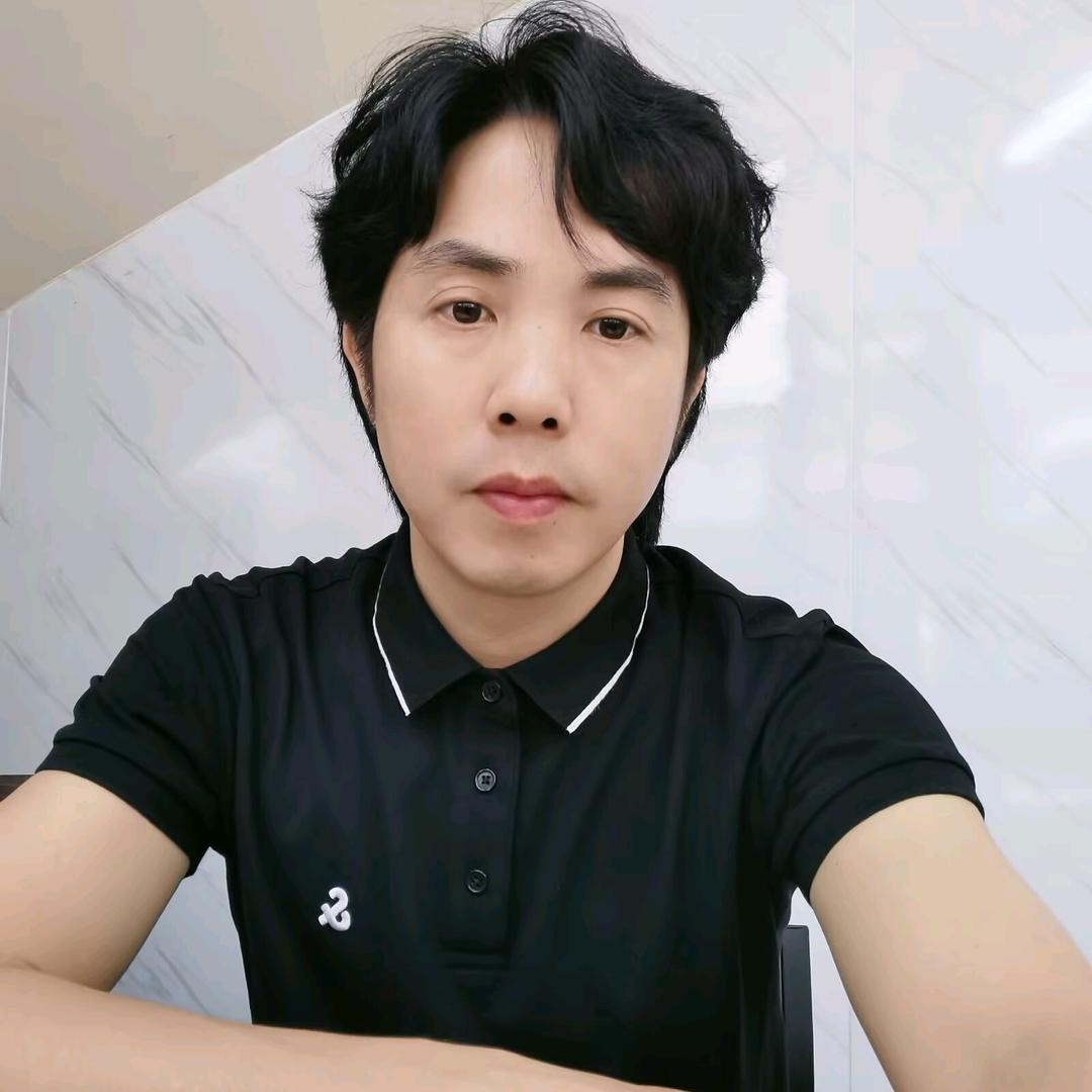 黄益金造型师