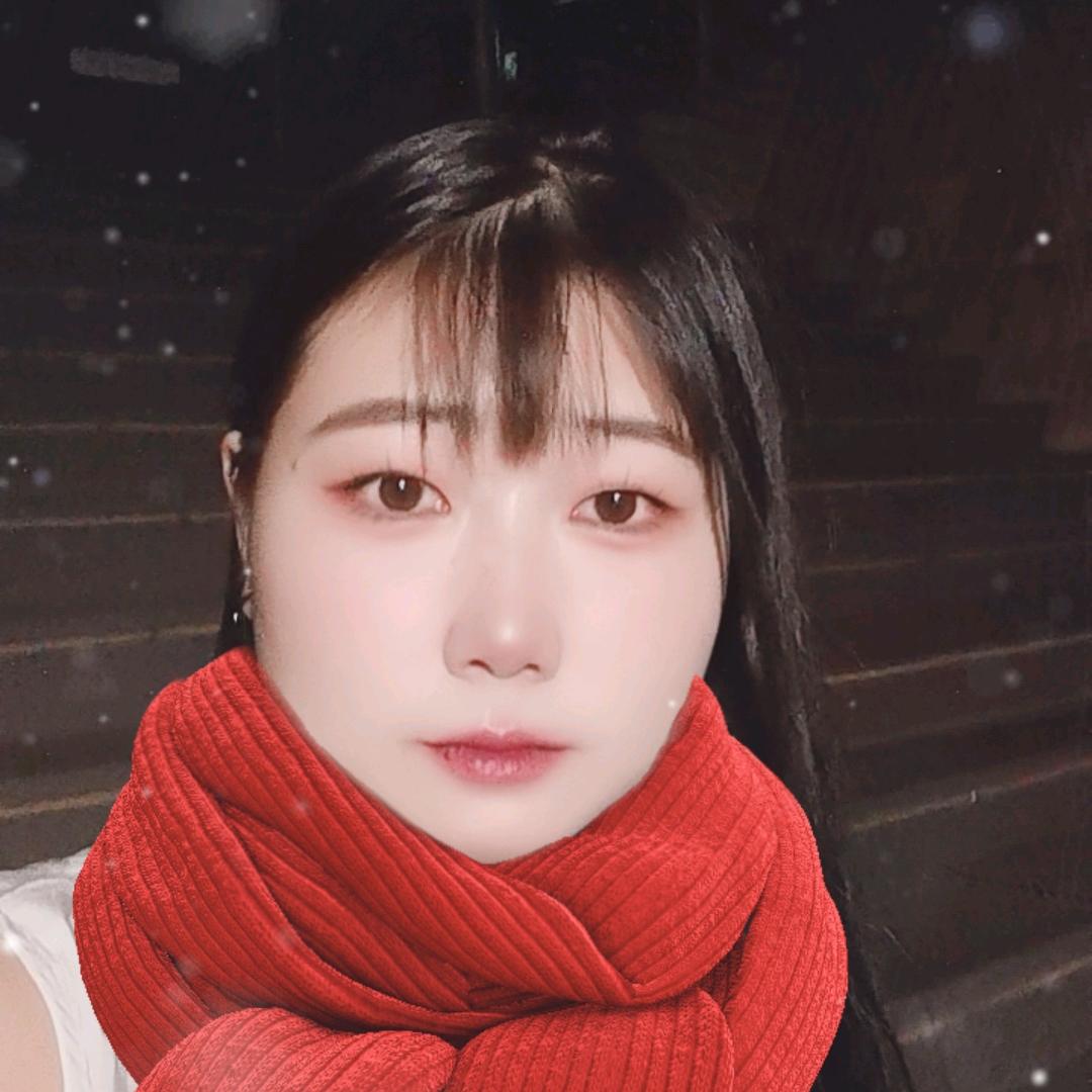 杨杨得亿（新人直播）