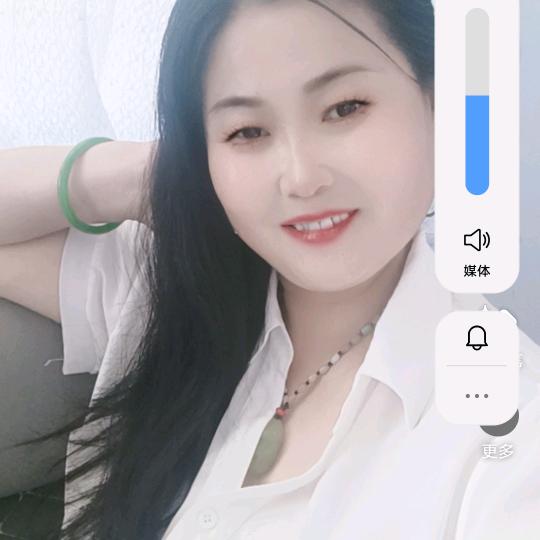 小梅，拒绝私聊，