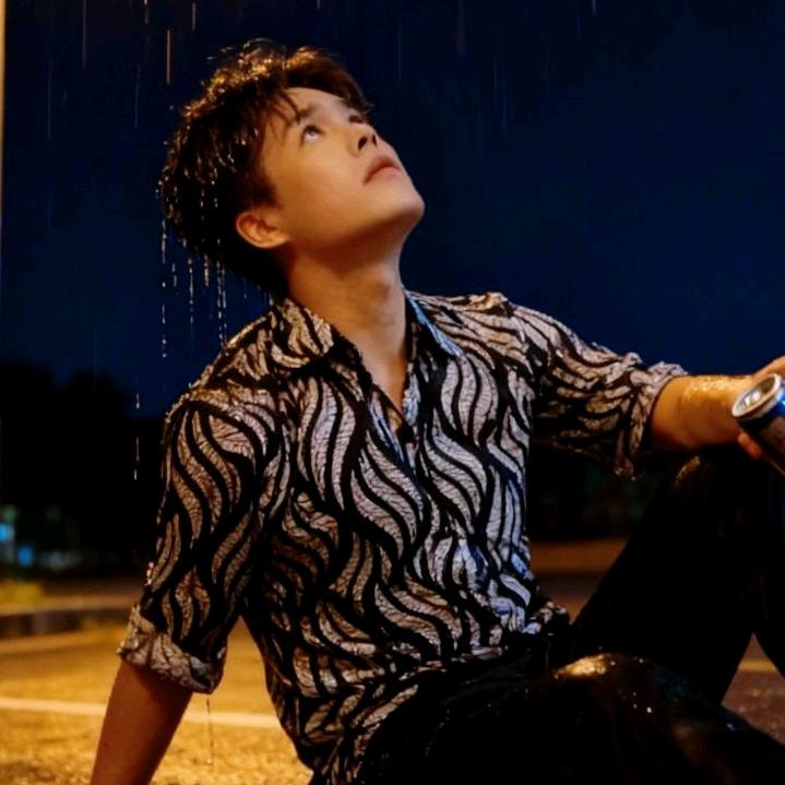 💞ღ一᭄往qinঞ深᭄༊🍬