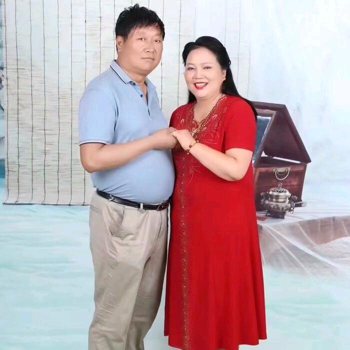 龙行天下快乐夫妻