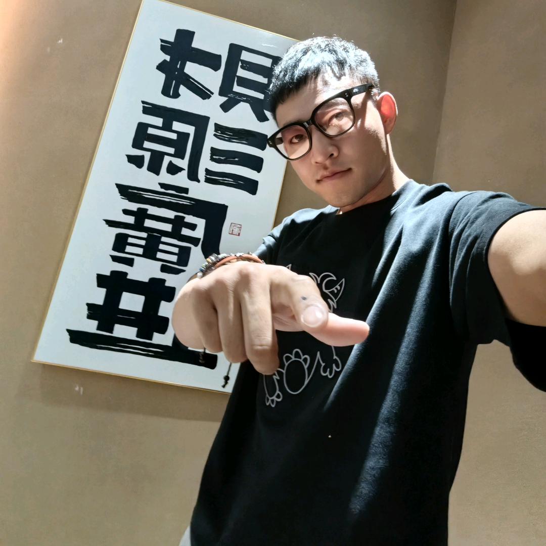 小伟哥玩户外