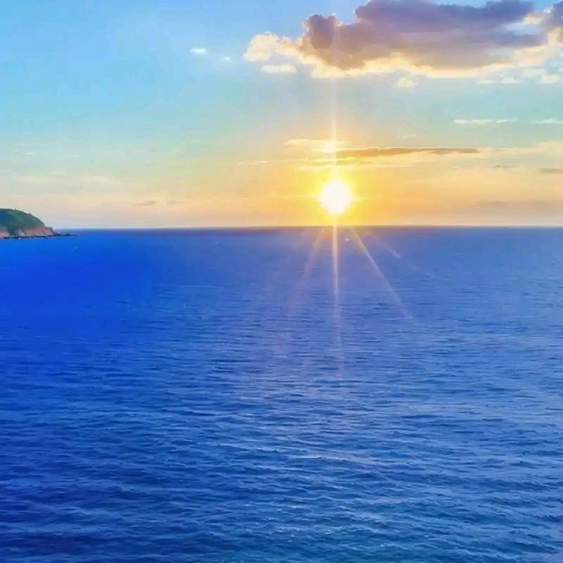 海蓝蓝