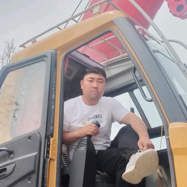 洛宁吊车出租小峰