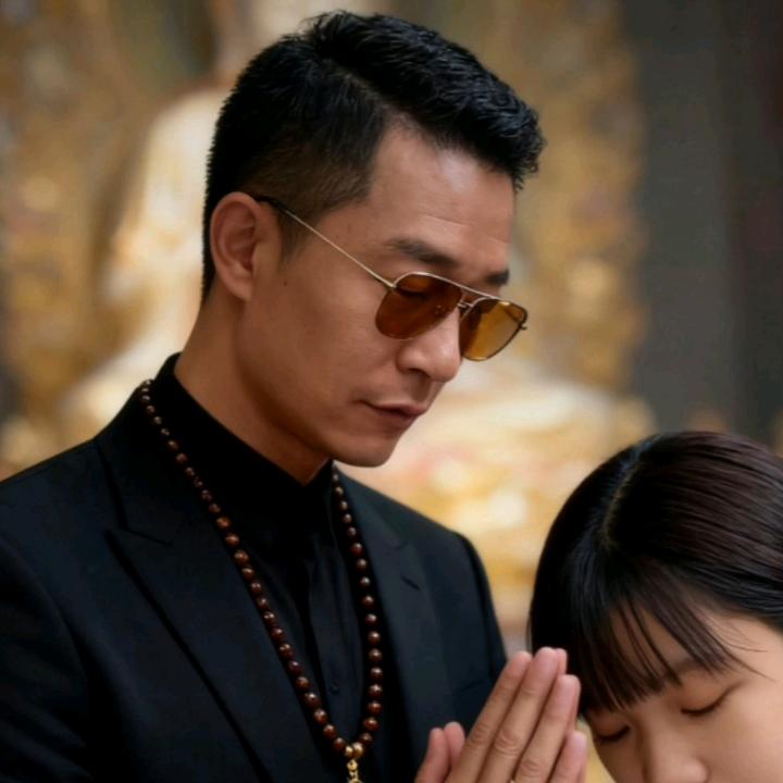 累了，，，烦了，，，。