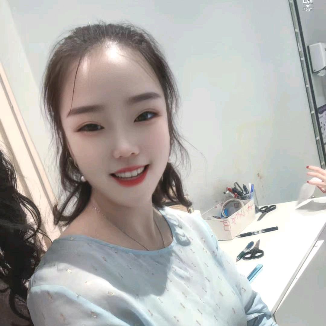姐的坚强~你不懂