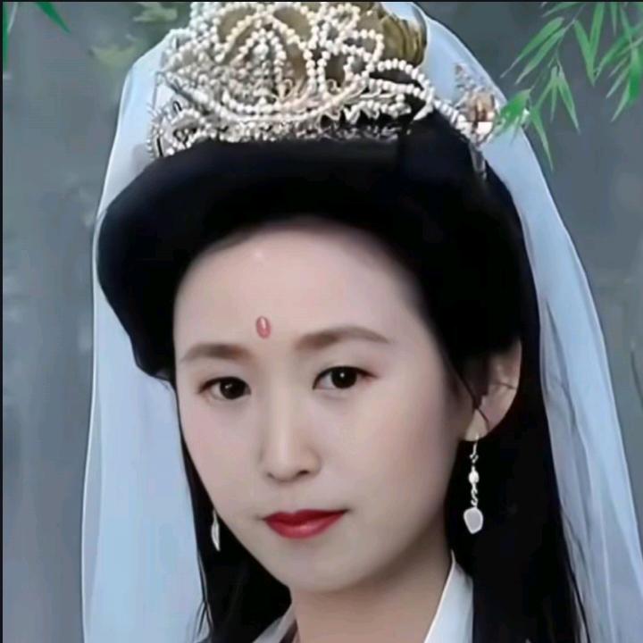 四姐南海嵋童是一名唱歌🎤🎤聊天主