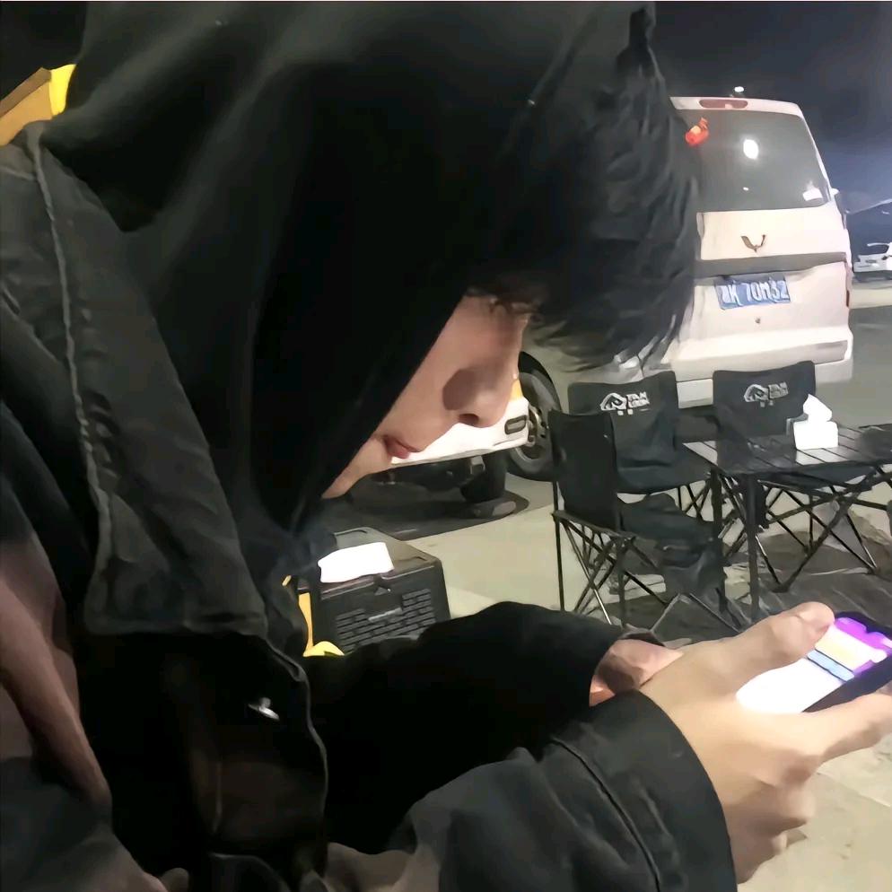 酒酿小鱼干儿🐟/