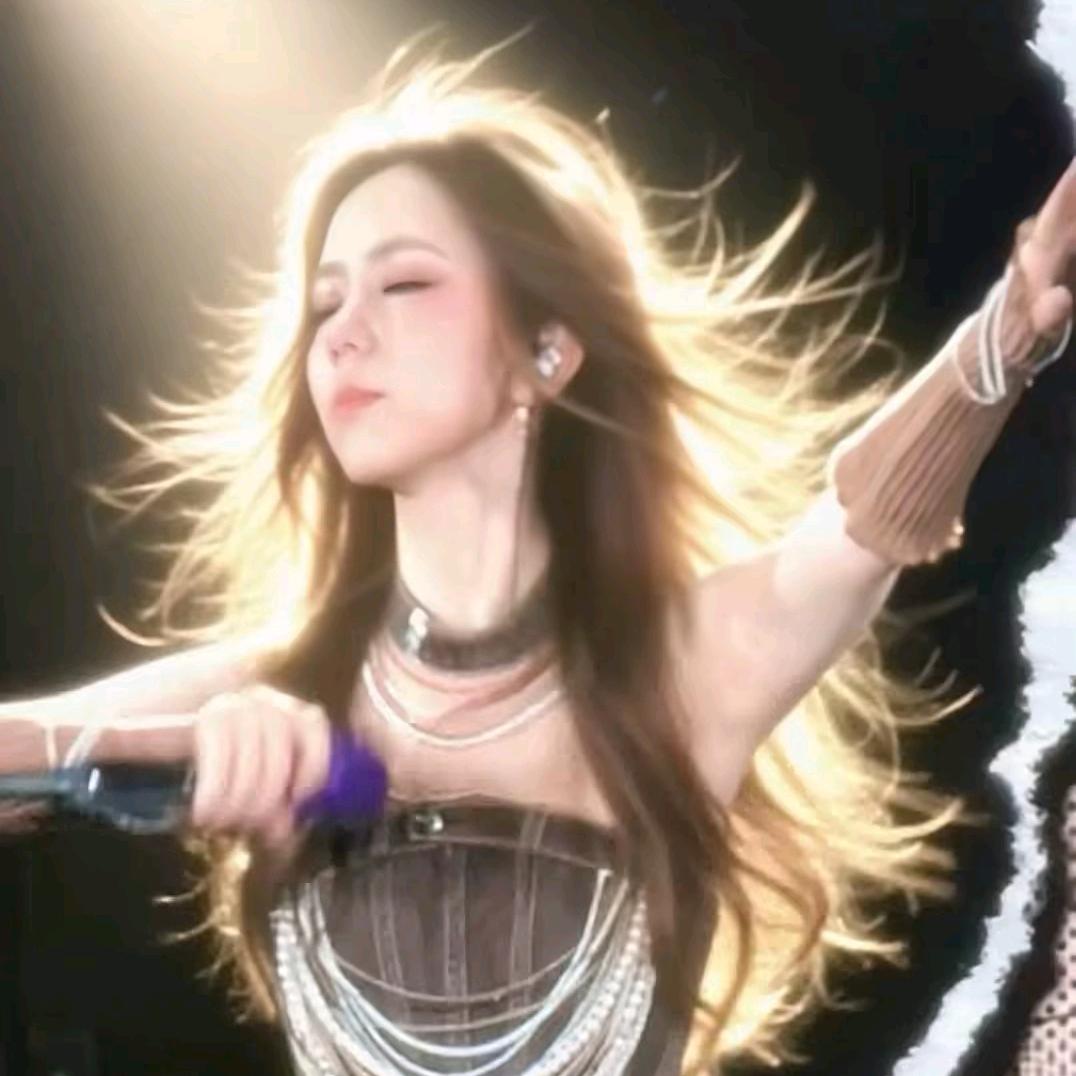 @诺宝.骑士—不开心( ﾉД`)