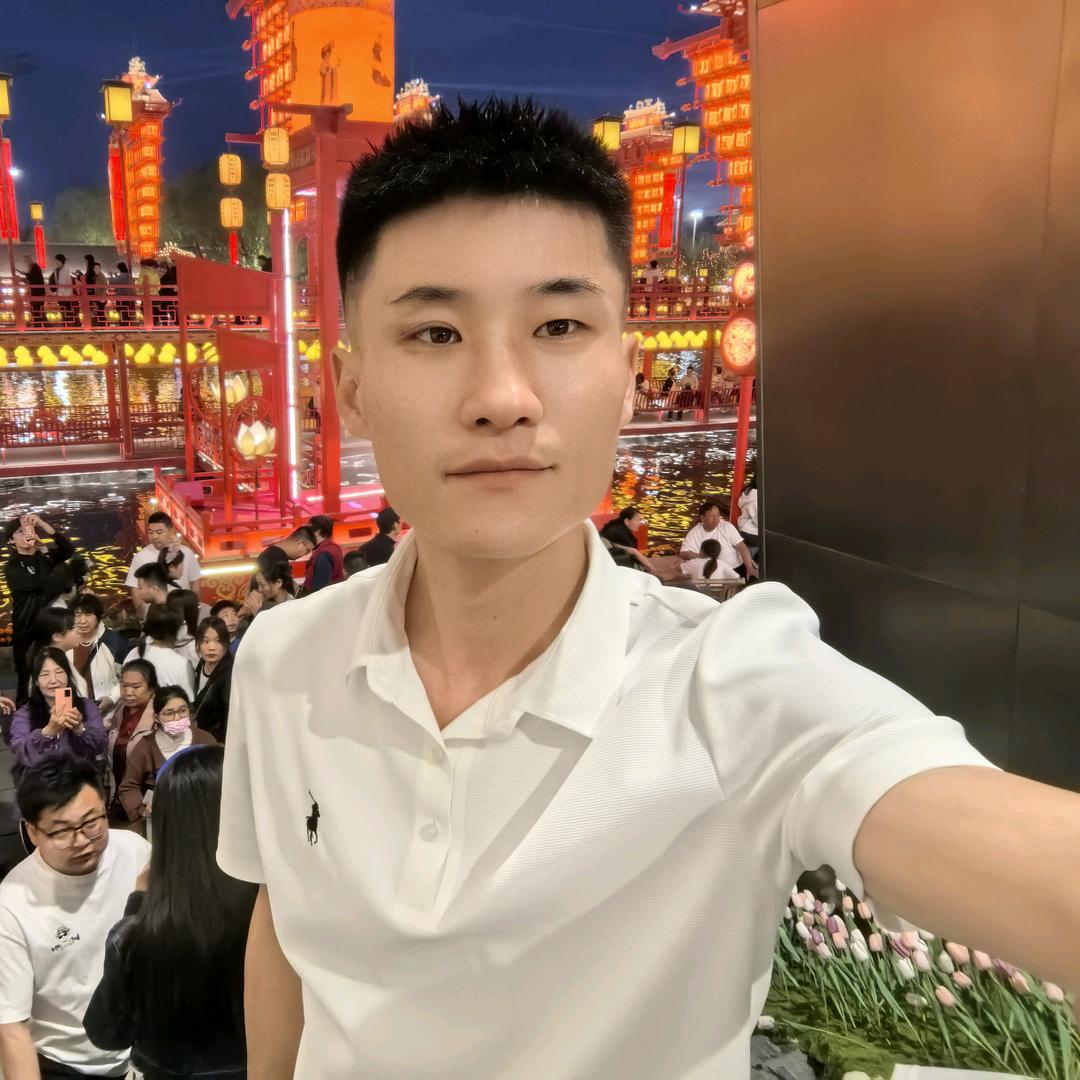 "Sy