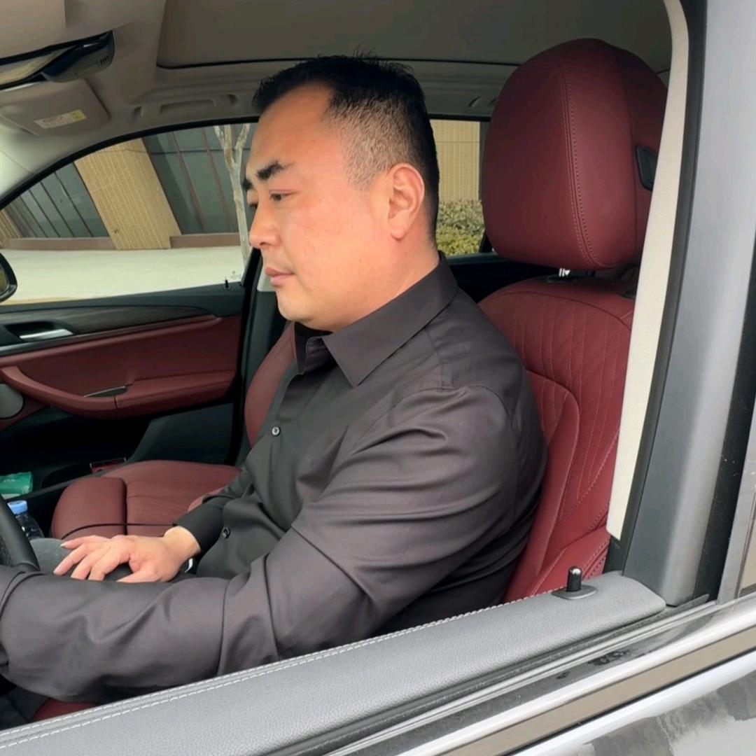 曹二蒙（二老板）