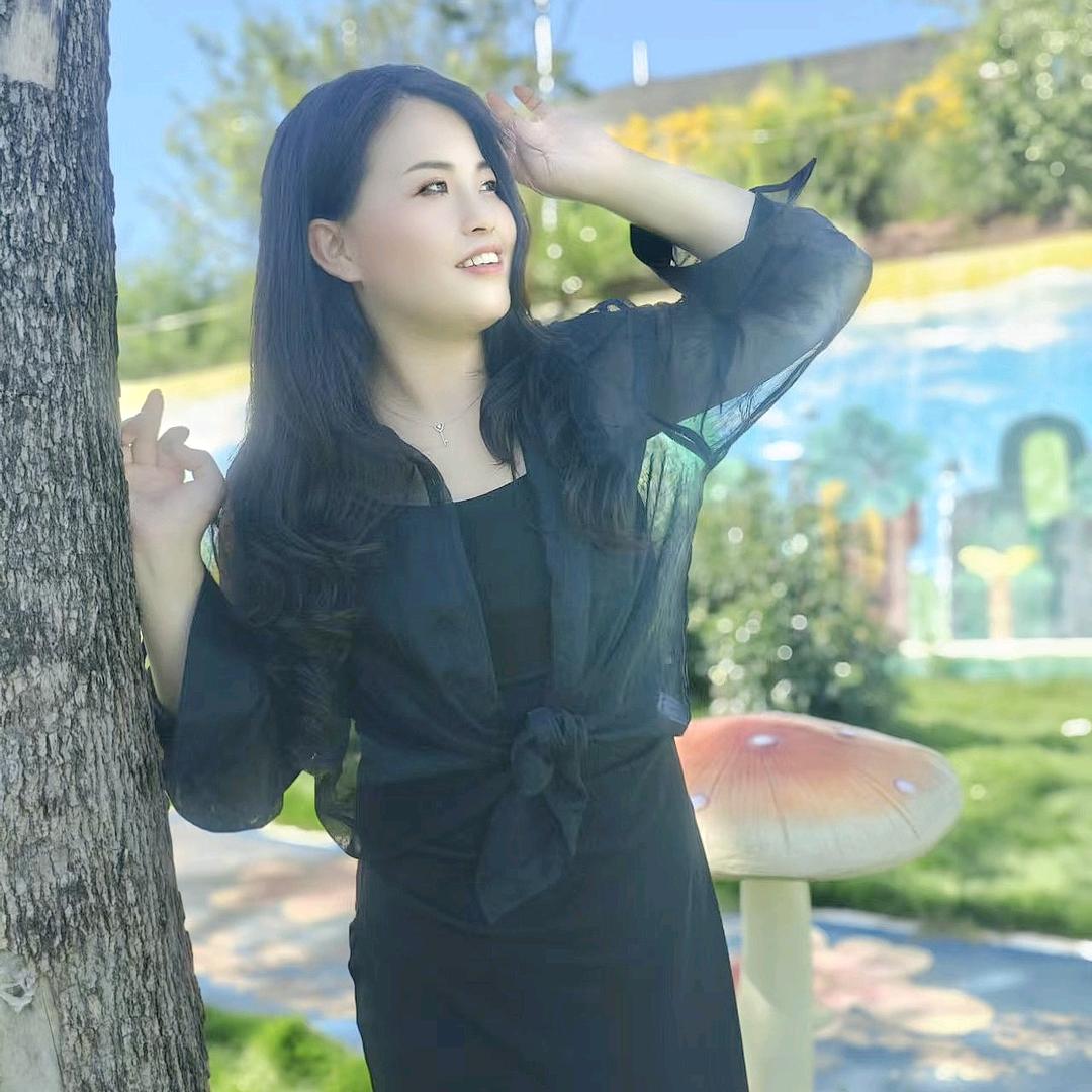 🌹🌹丽丽