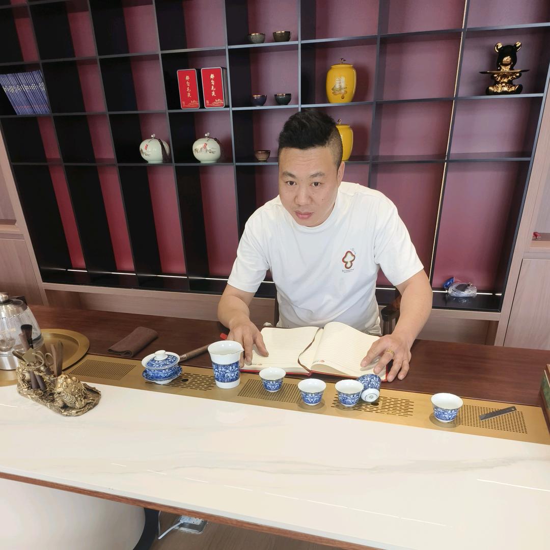 杨名立万不锈钢玻璃工程团队