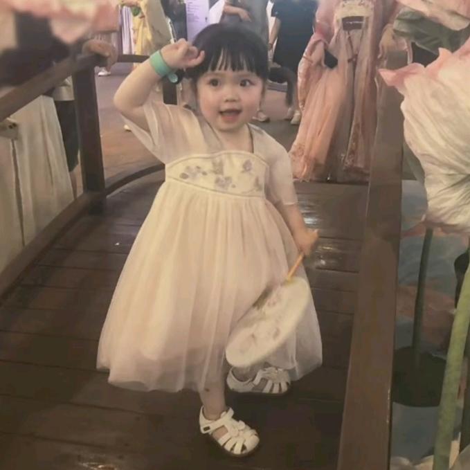 嘉尔宝宝