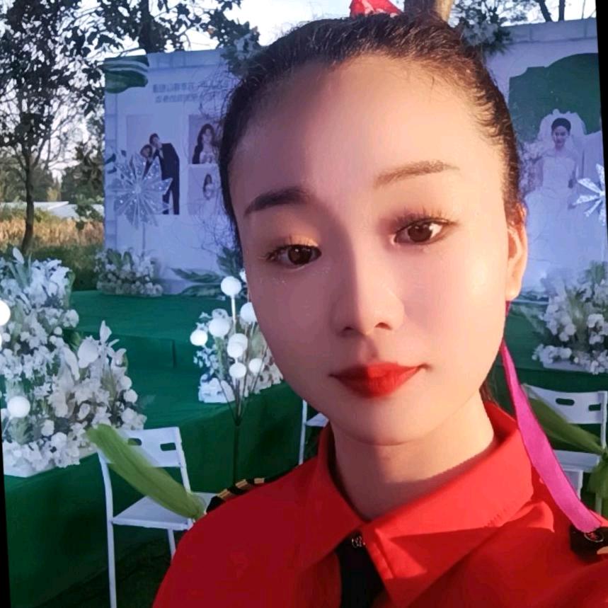 红桥军乐鼓舞团（小阿丽）