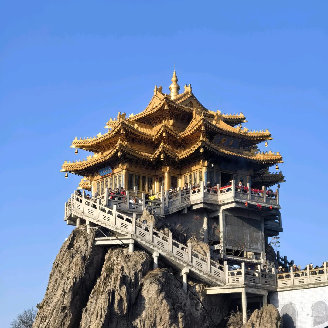 李先生，
