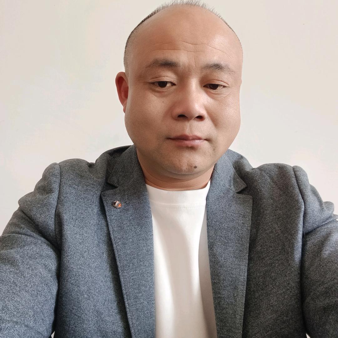 三毛写对联
