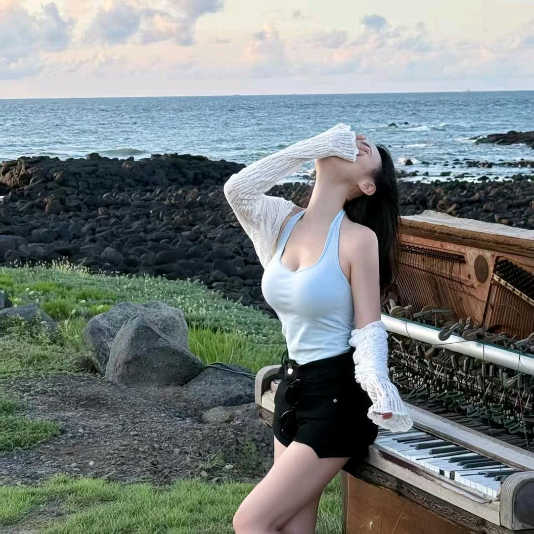 美女也会ᵉᵐo