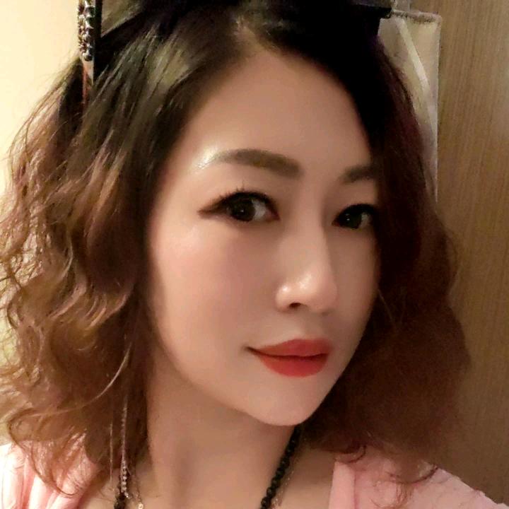 边境杰哥老板娘