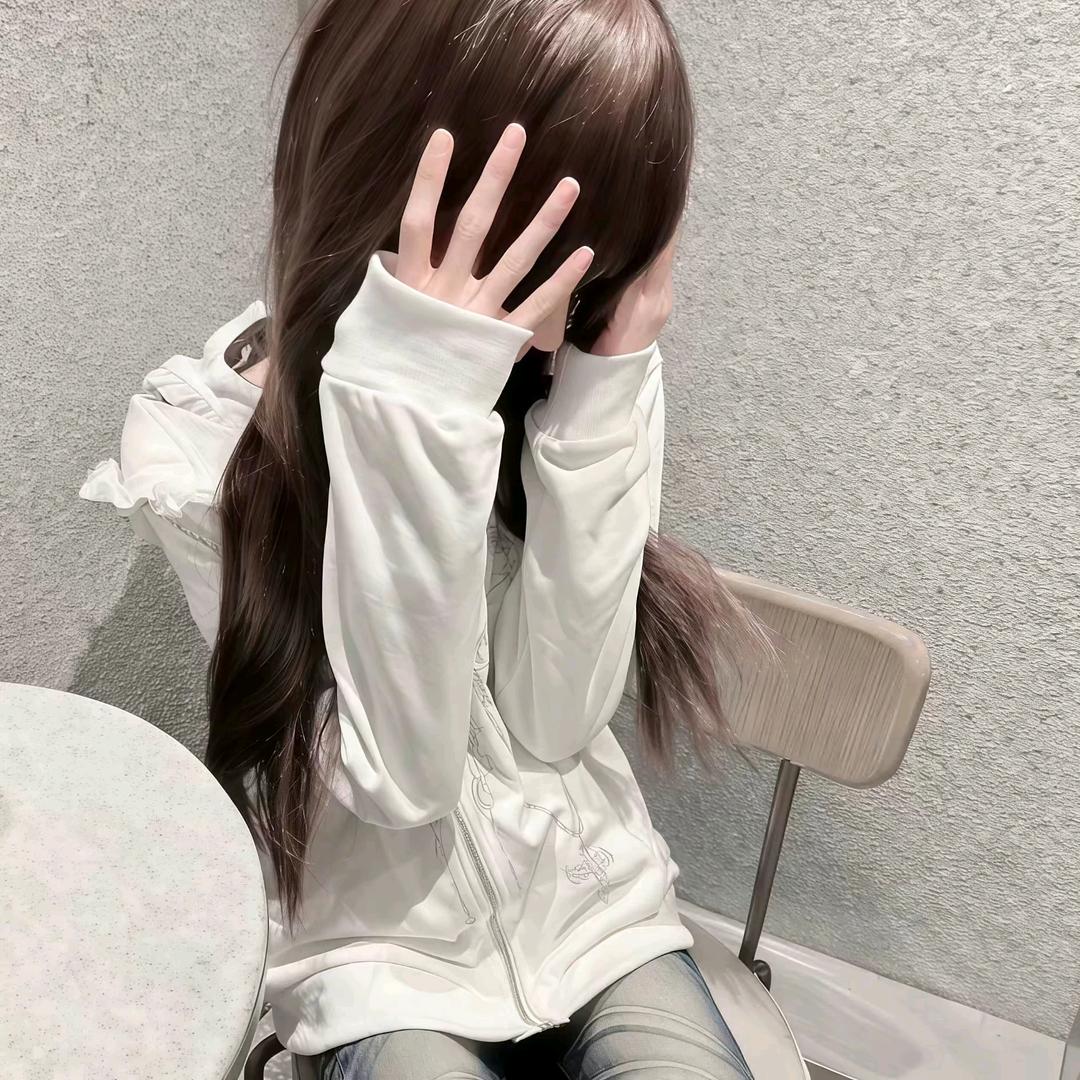 𝐘𝙞𝙞𝙪𝟳.