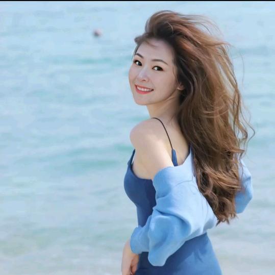 小莉莉
