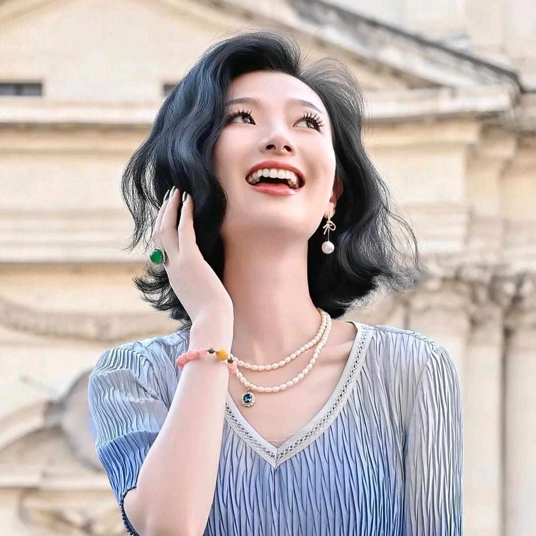 西子（爱美穿搭）