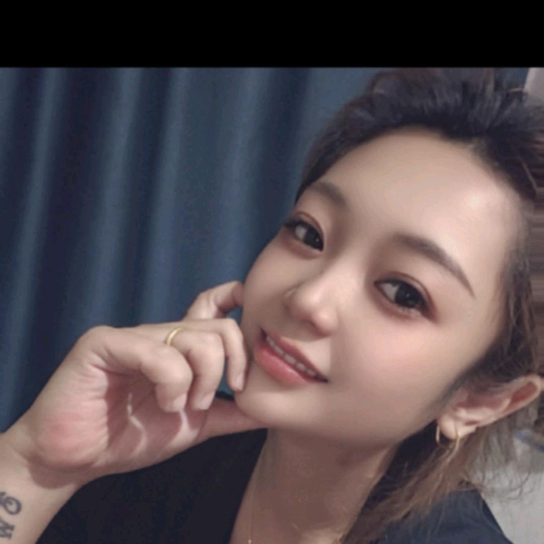 卖棺材的小婷婷