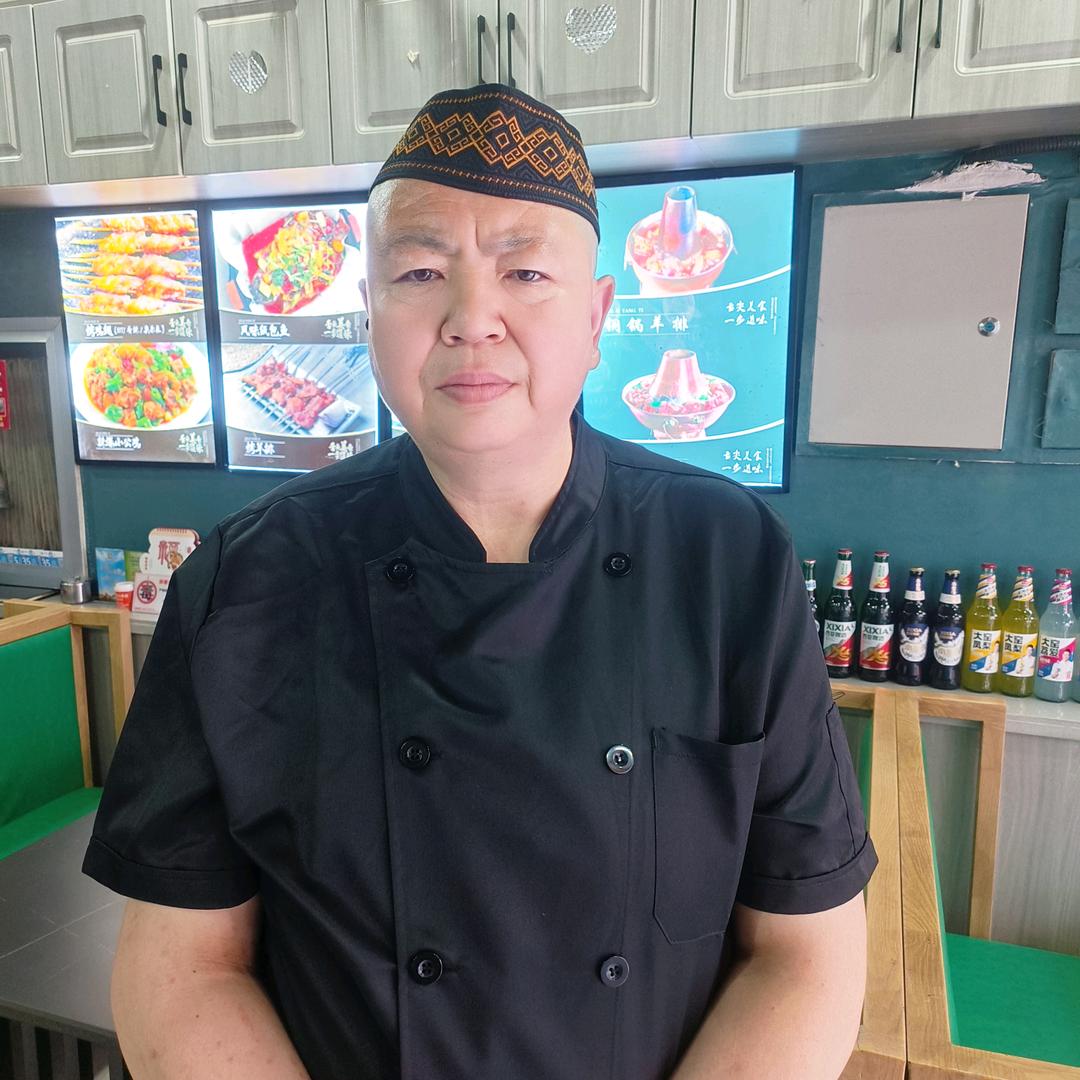 银川老哈记羊蹄哈胖子