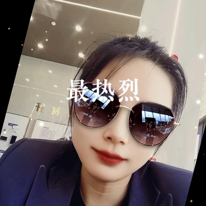 尚璟学府售楼处：姜雪