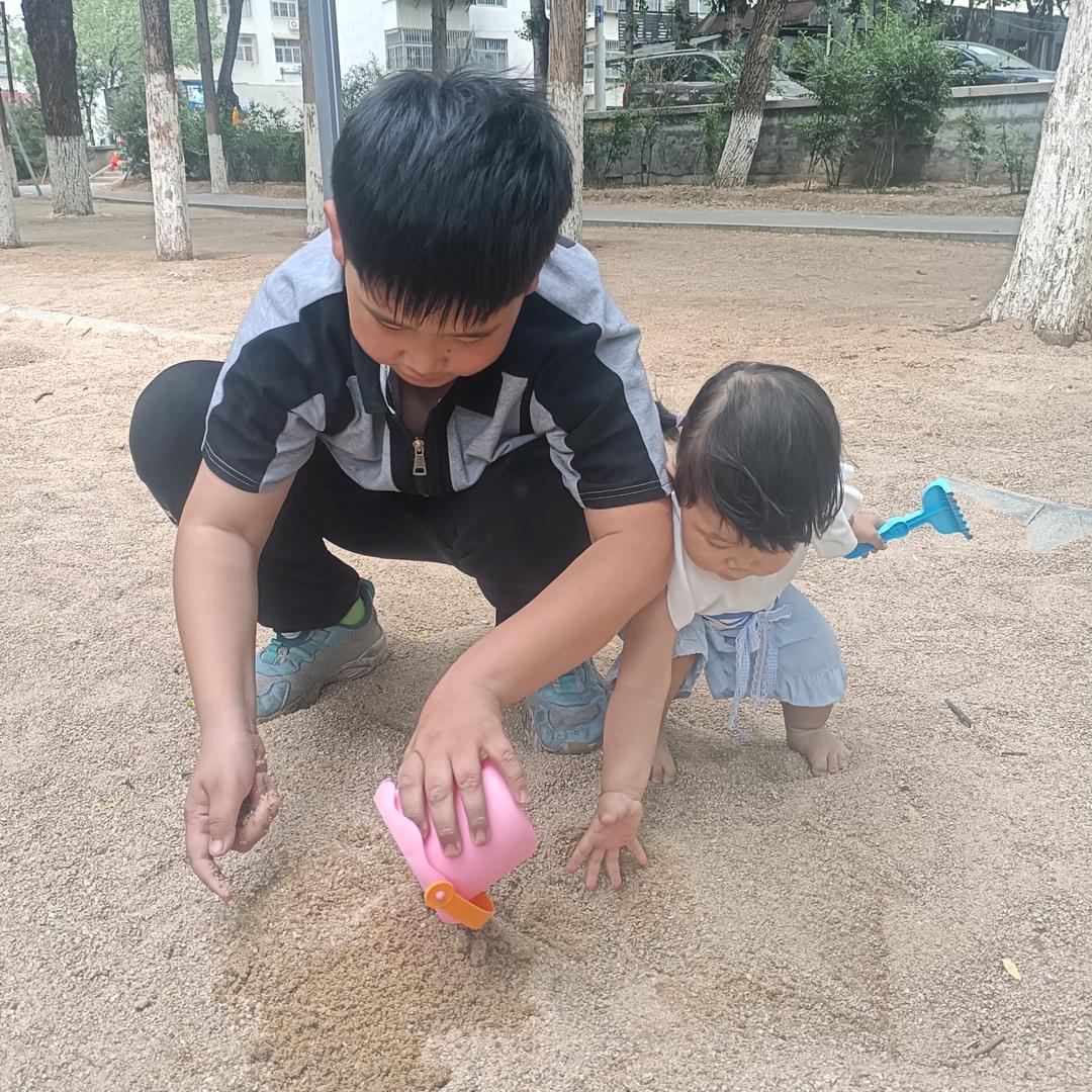 萌萌哒的小美女