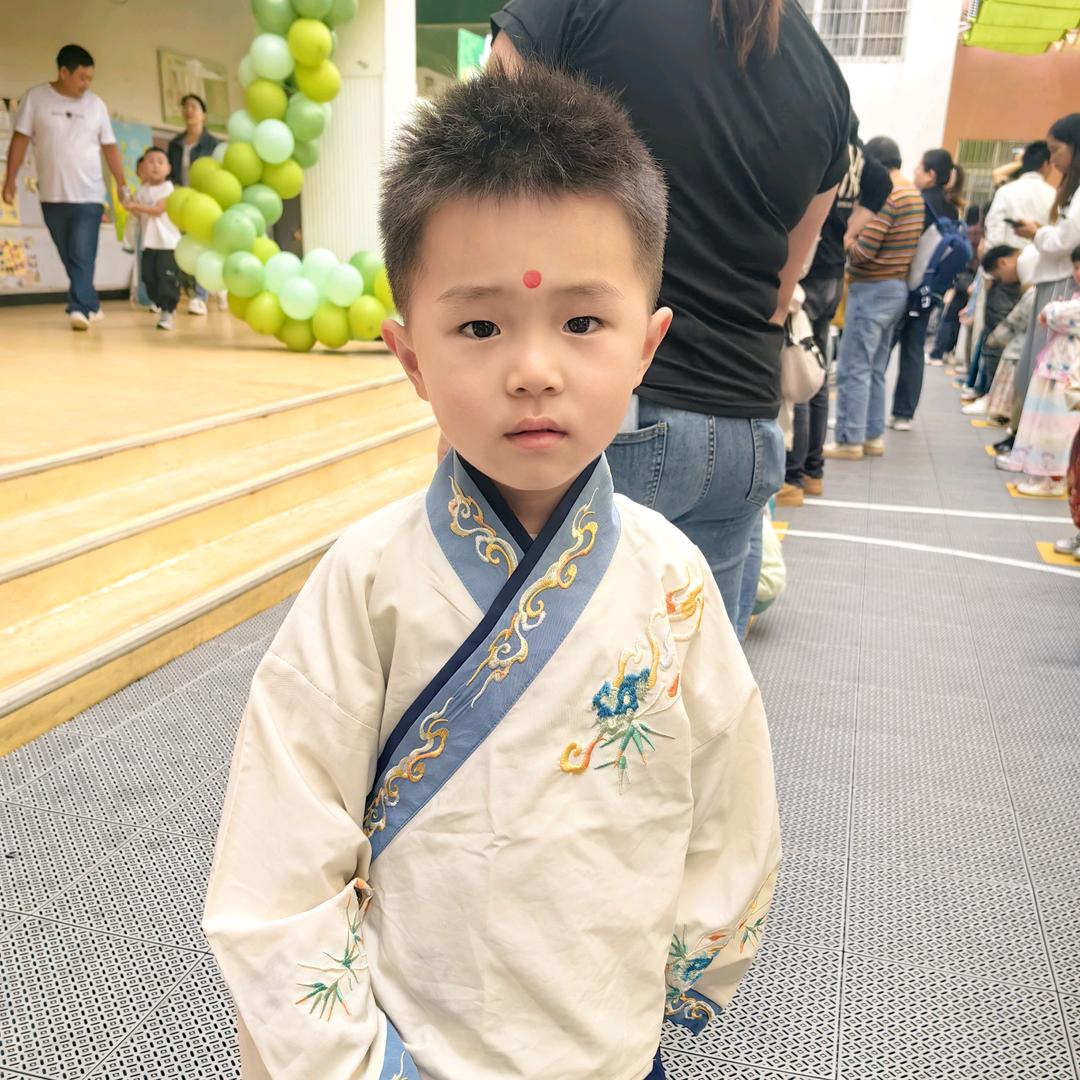 欧阳探房（兴义）