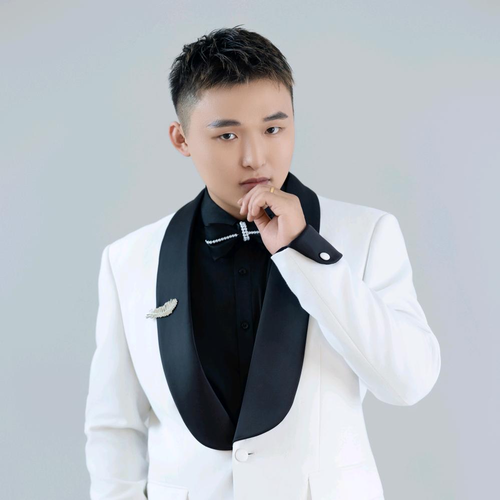 AE造型118号店  子涵,