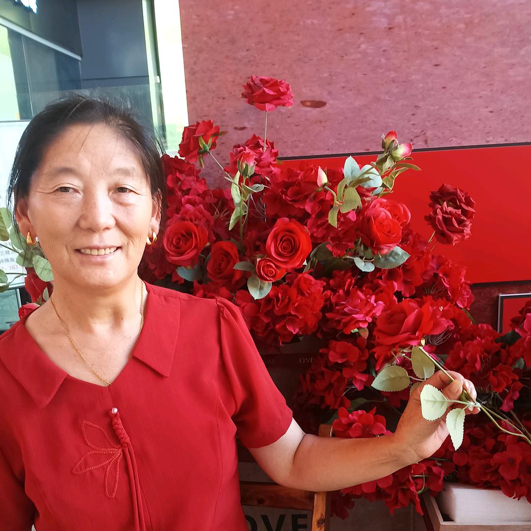 小彤彤