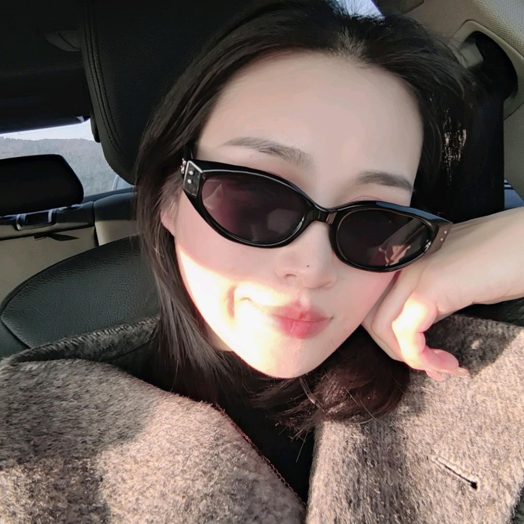 宝张女孩