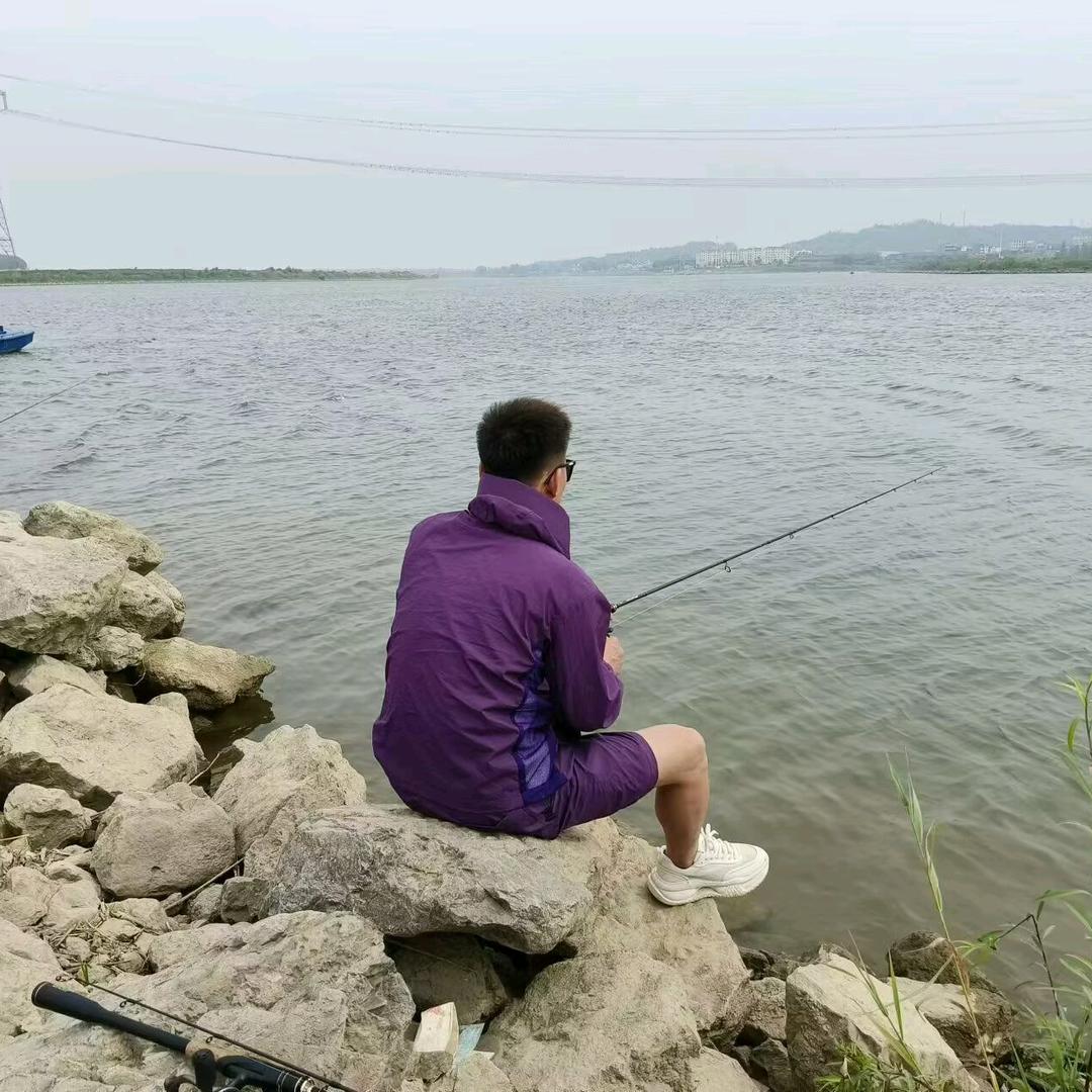 关小关沈阳铁板鸡架（生活号）