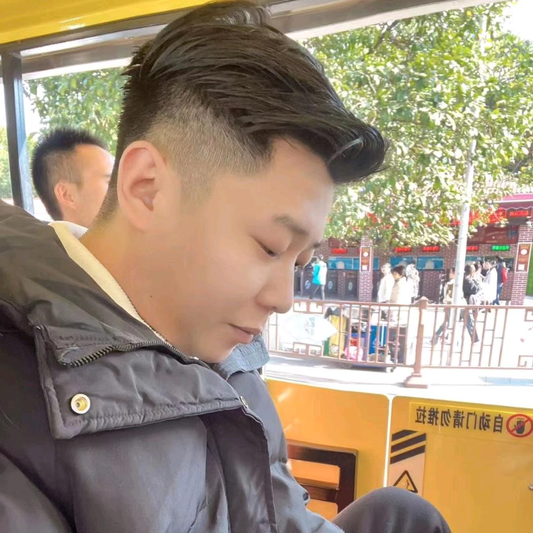 蝴蝶鲤⚽️