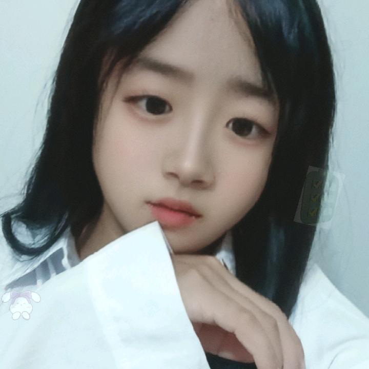 .小胡、