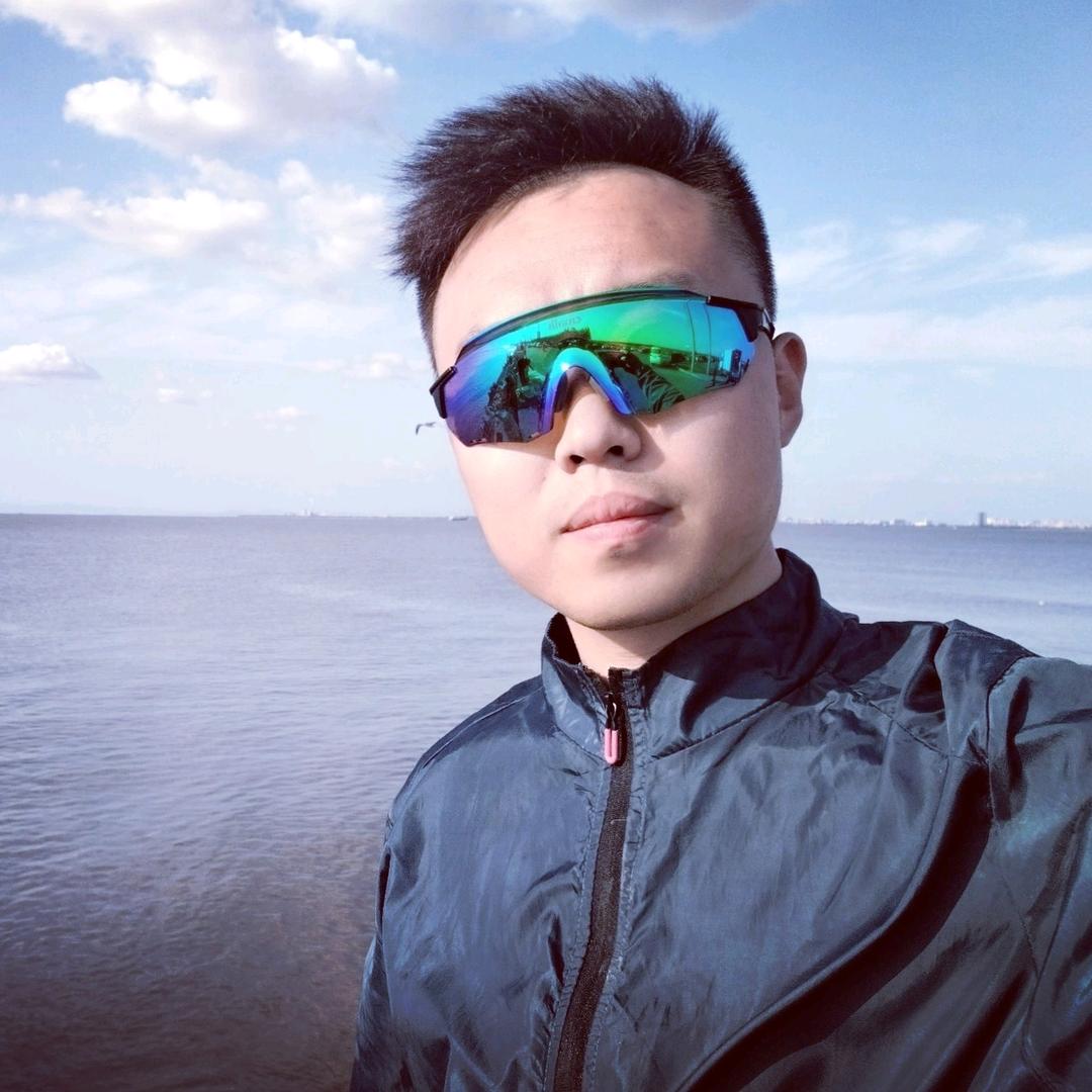 爱骑行的铁岭小伙儿
