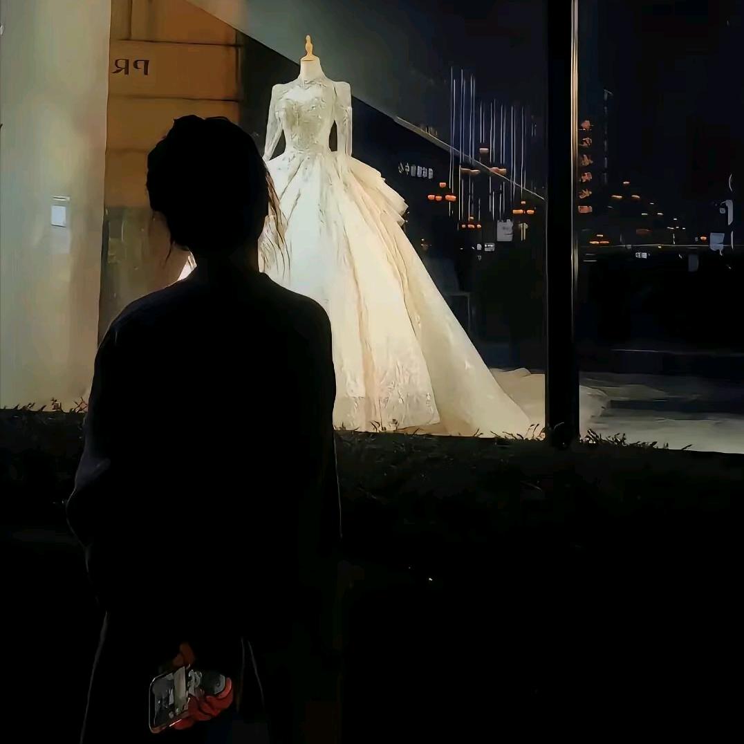 安徒生丢了童话 ̑̑ ค˒˒ ฅ