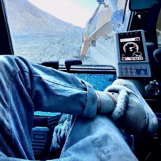 @对方正在输入…