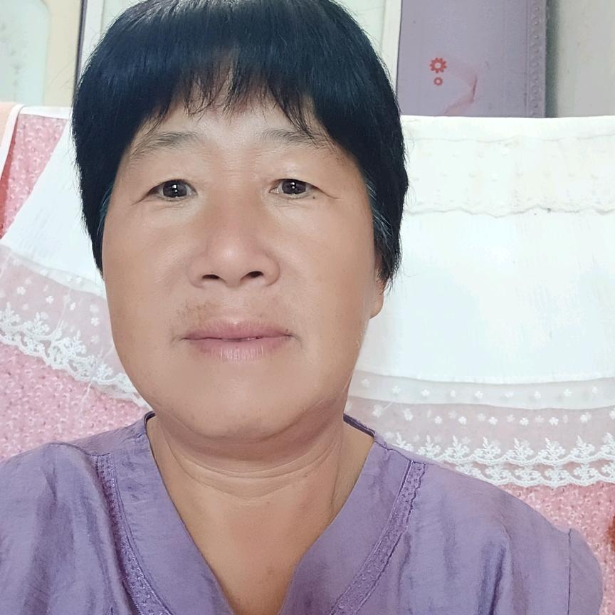 赵素珍每天晚上6点30分开播