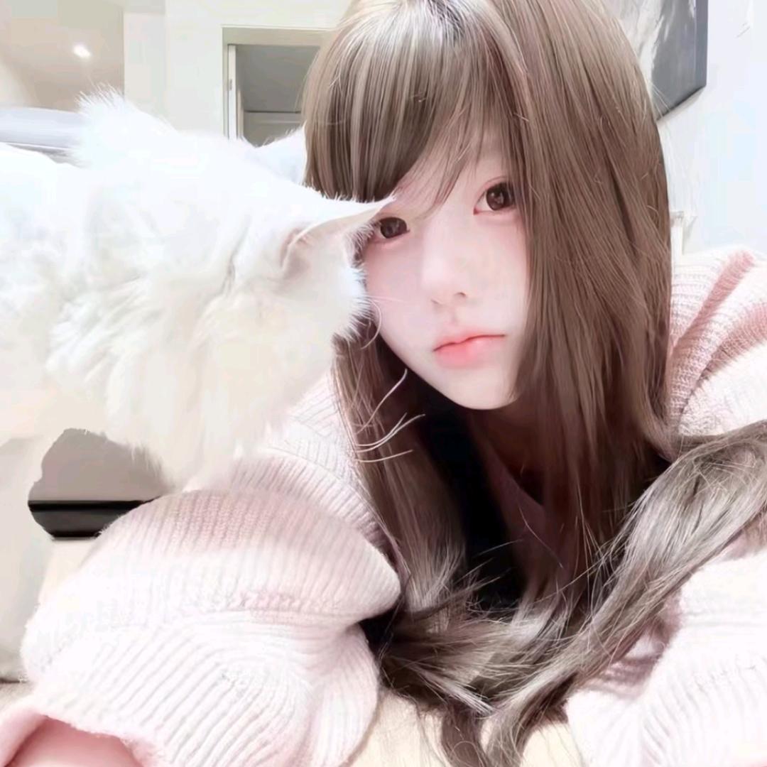 许栀.
