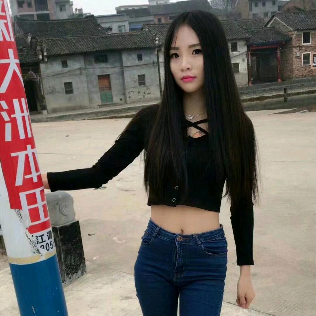 香港:李氏集團董事長:李雪