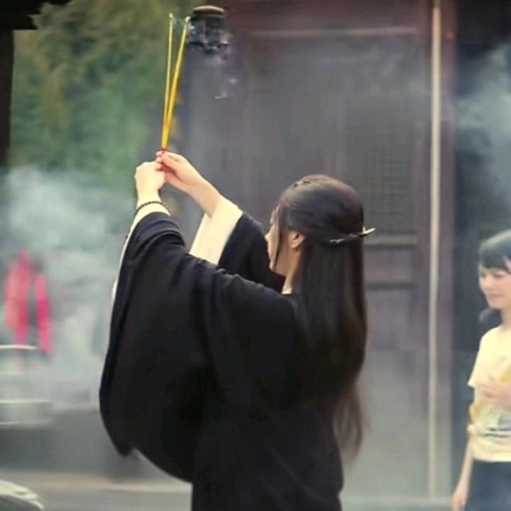了塵🙏🙏🙏歸塵