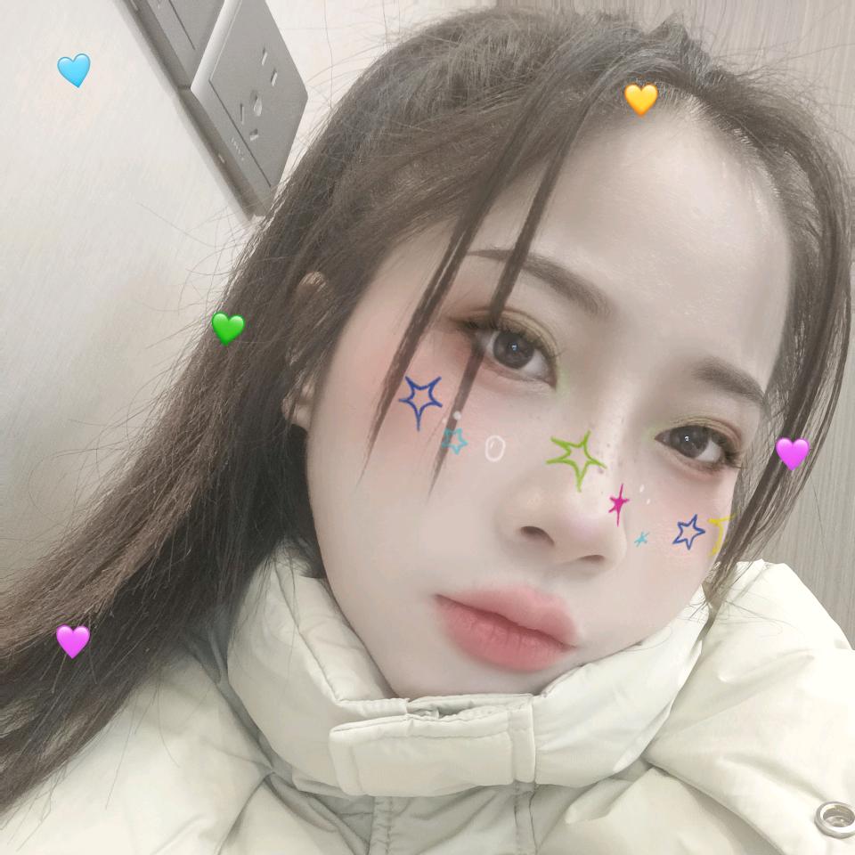 柒月