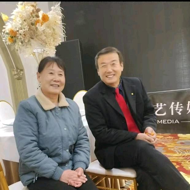 从容老太（好物在橱窗）