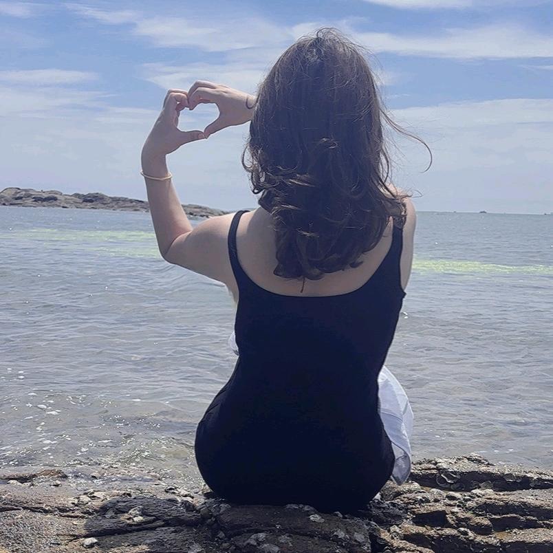 卿卿一笑(好物分享）