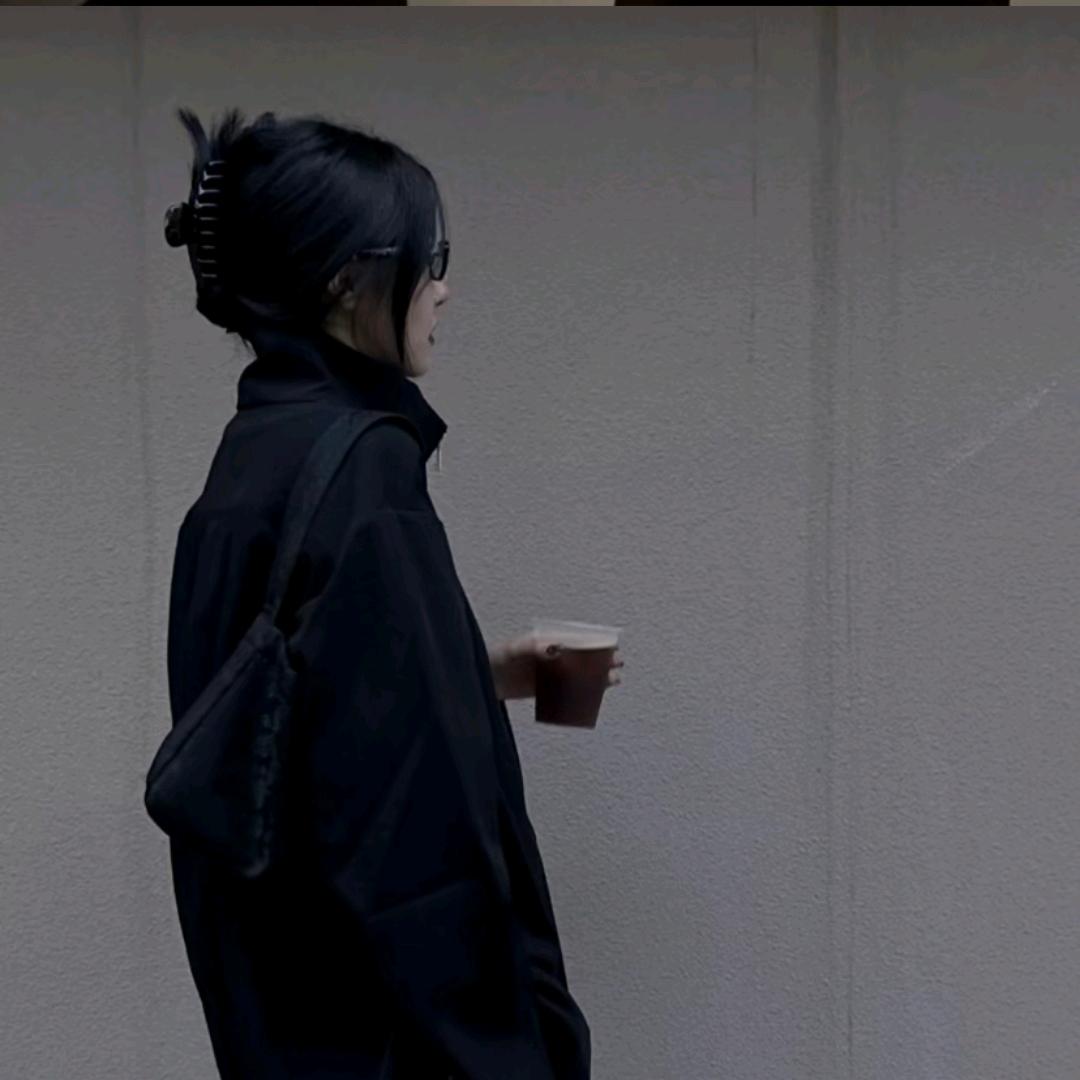 初/ 遇：