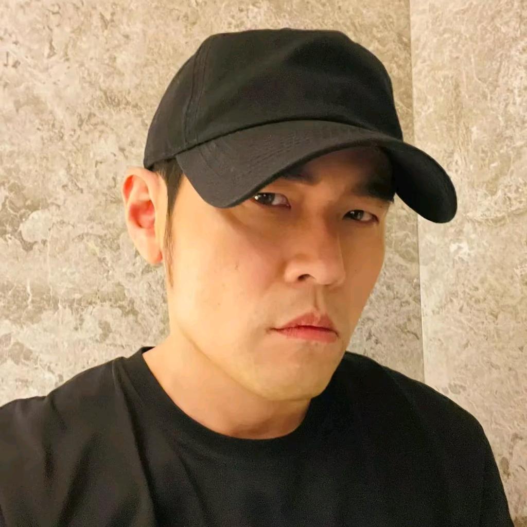 牛呲呼啦带闪电