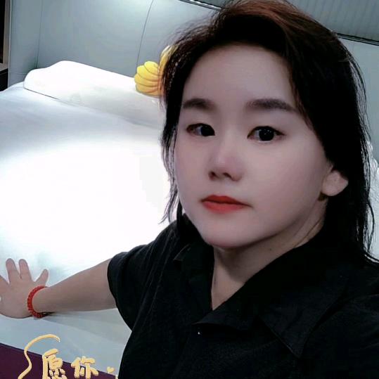 席乐顿名床,沙发